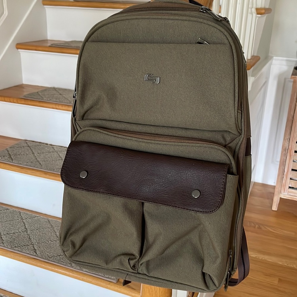 Laptop backpack olive green